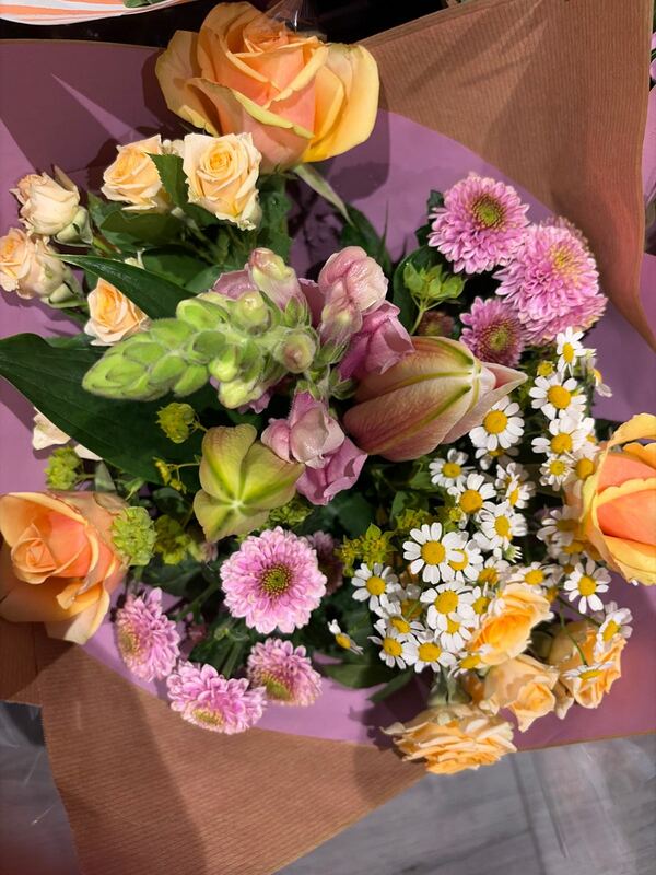 Flowers delivered to customer