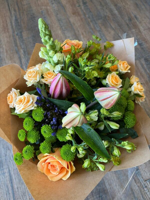 Flowers delivered to customer