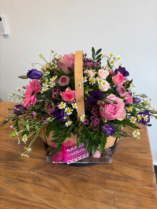 Flowers delivered to customer