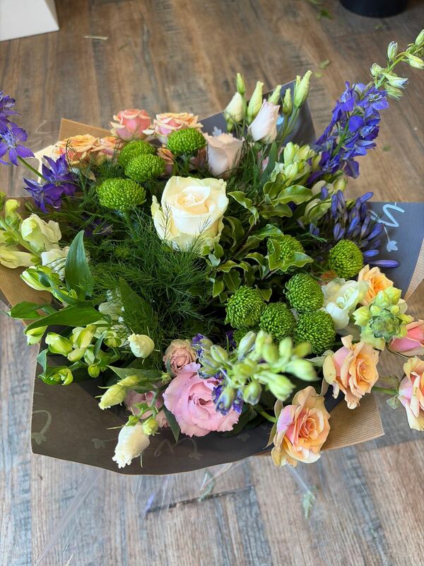 Flowers delivered to customer