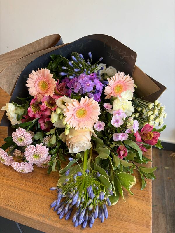 Flowers delivered to customer