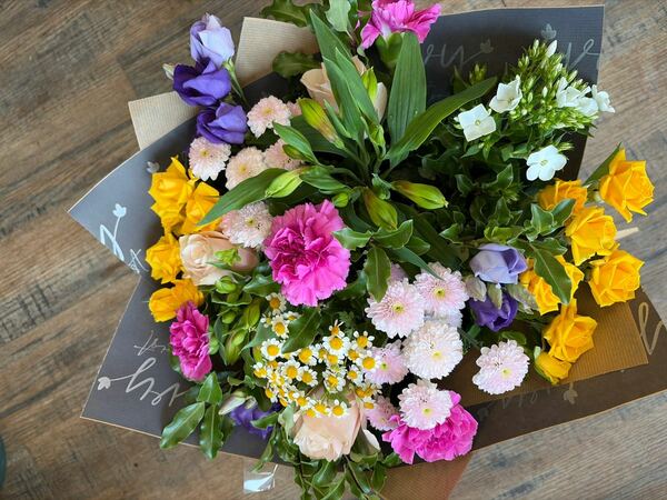 Flowers delivered to customer