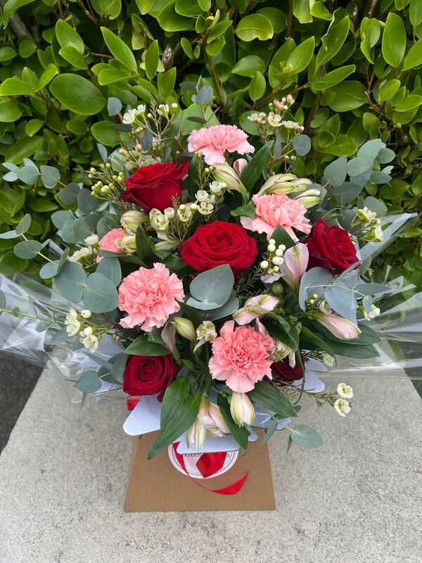 Flowers delivered to customer