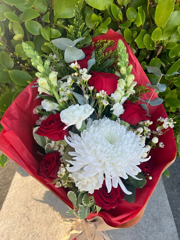 Flowers delivered to customer
