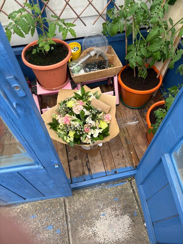 Flowers delivered to customer
