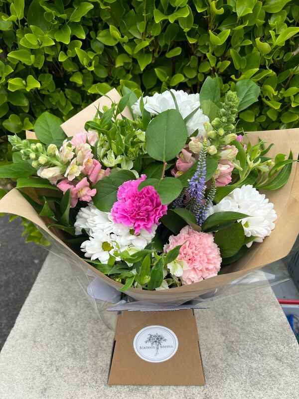 Flowers delivered to customer