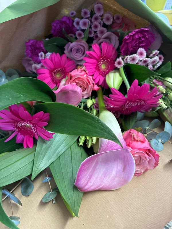 Flowers delivered to customer