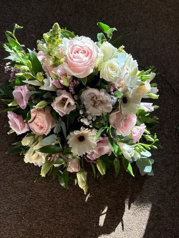 Flowers delivered to customer