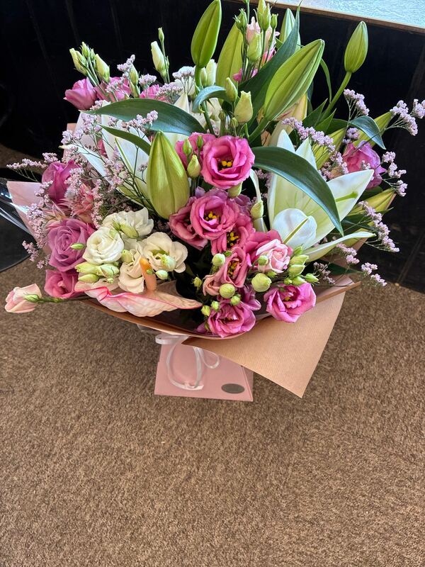 Flowers delivered to customer
