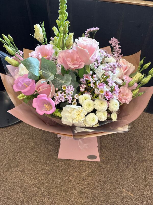 Flowers delivered to customer
