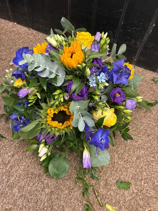 Flowers delivered to customer