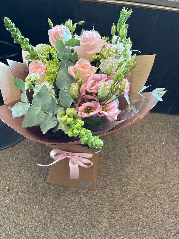 Flowers delivered to customer