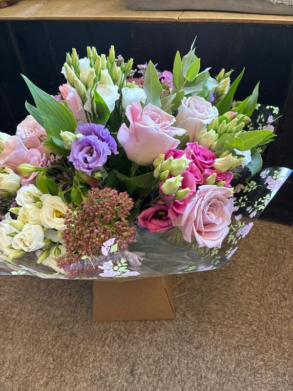 Flowers delivered to customer