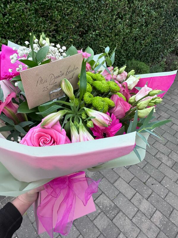 Flowers delivered to customer