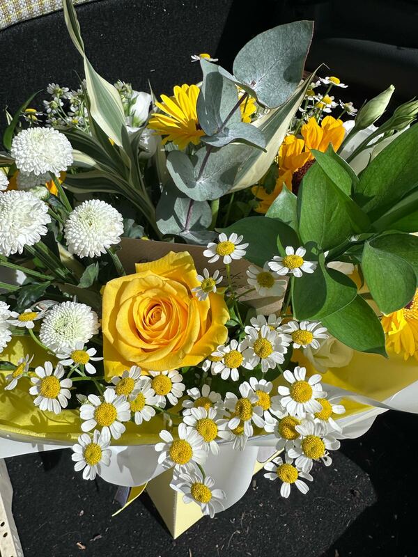 Flowers delivered to customer
