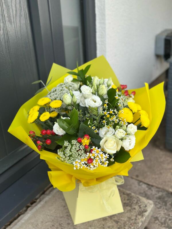 Flowers delivered to customer