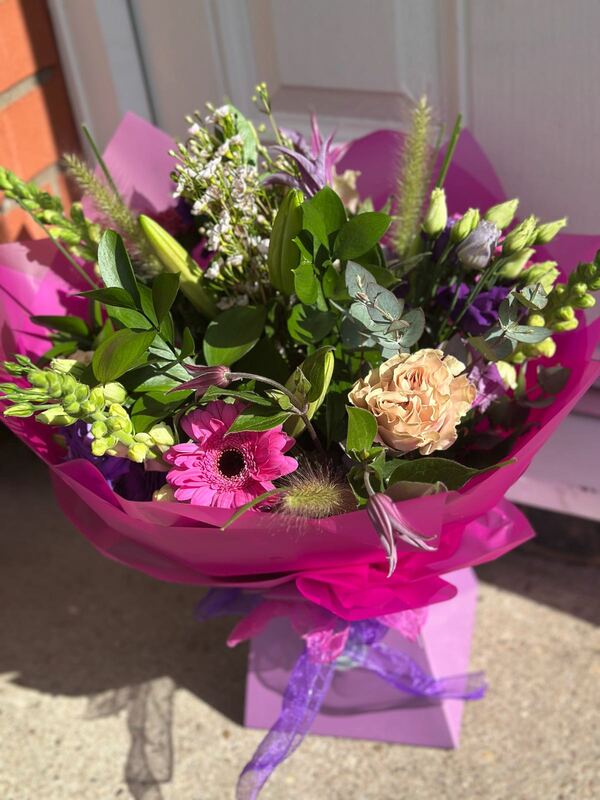 Flowers delivered to customer