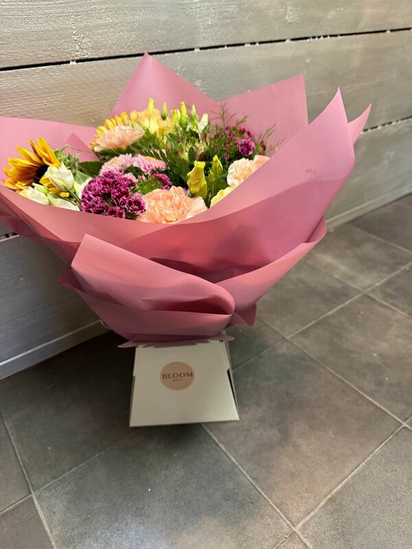 Flowers delivered to customer