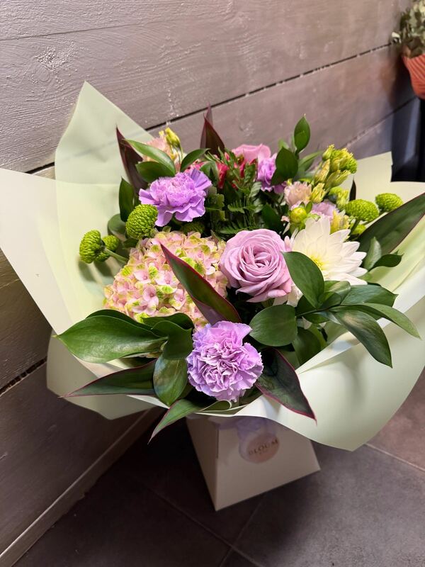 Flowers delivered to customer