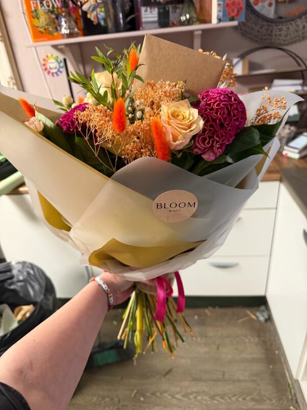 Flowers delivered to customer