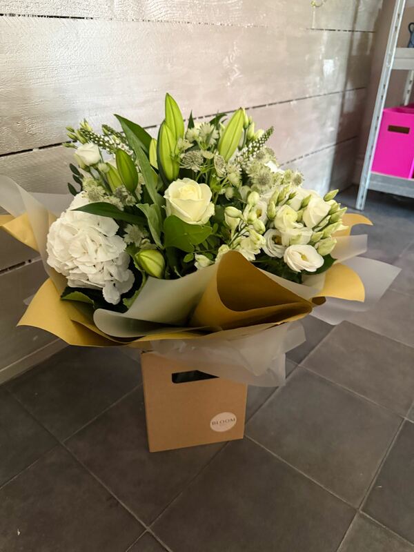 Flowers delivered to customer