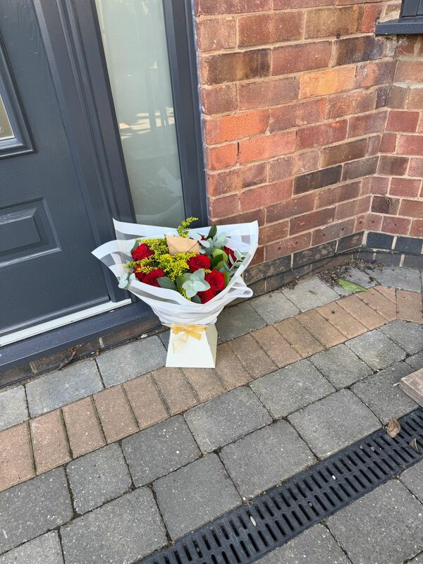 Flowers delivered to customer