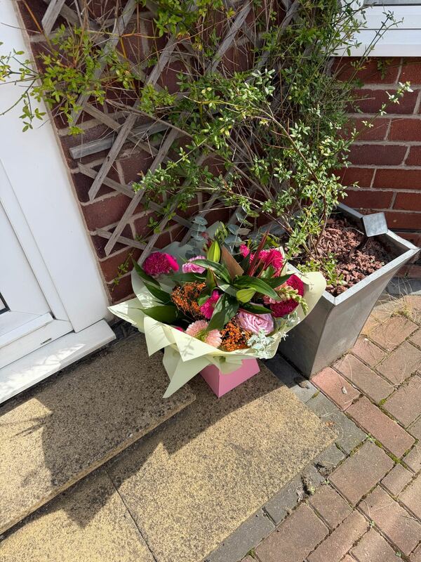 Flowers delivered to customer