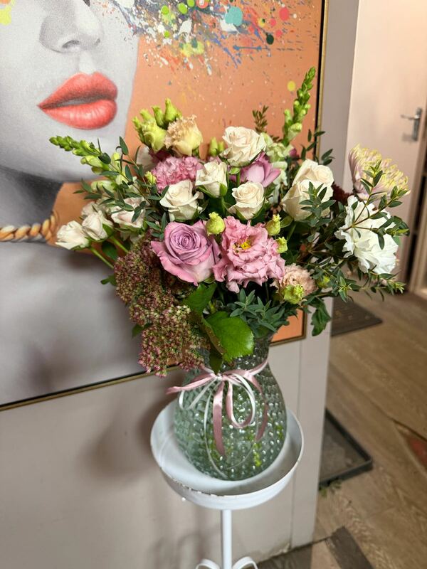 Flowers delivered to customer