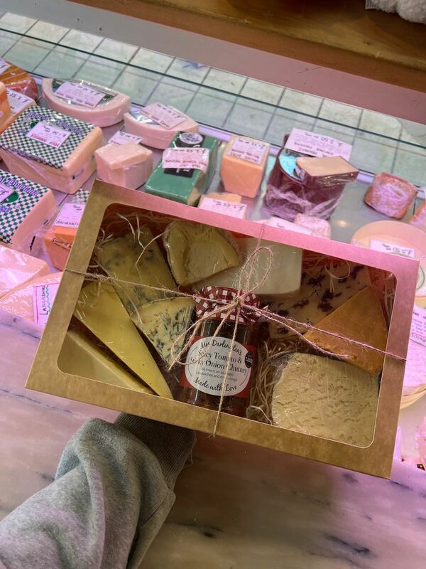 Flowers delivered to customer