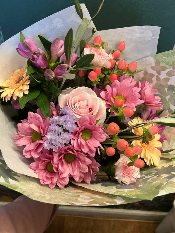 Flowers delivered to customer