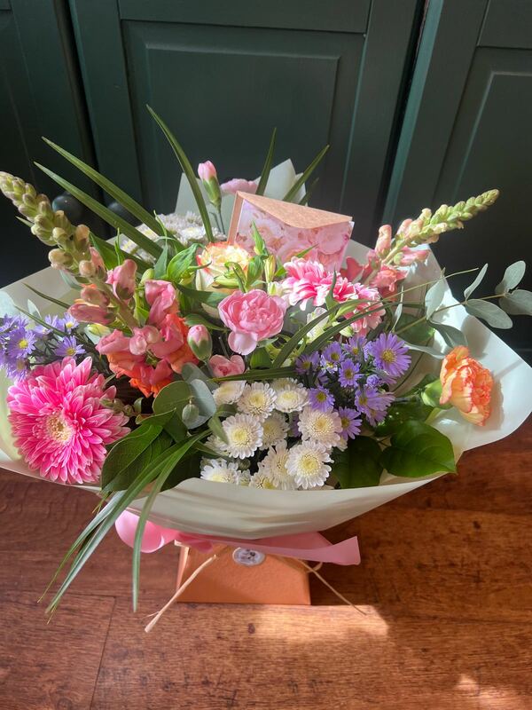 Flowers delivered to customer