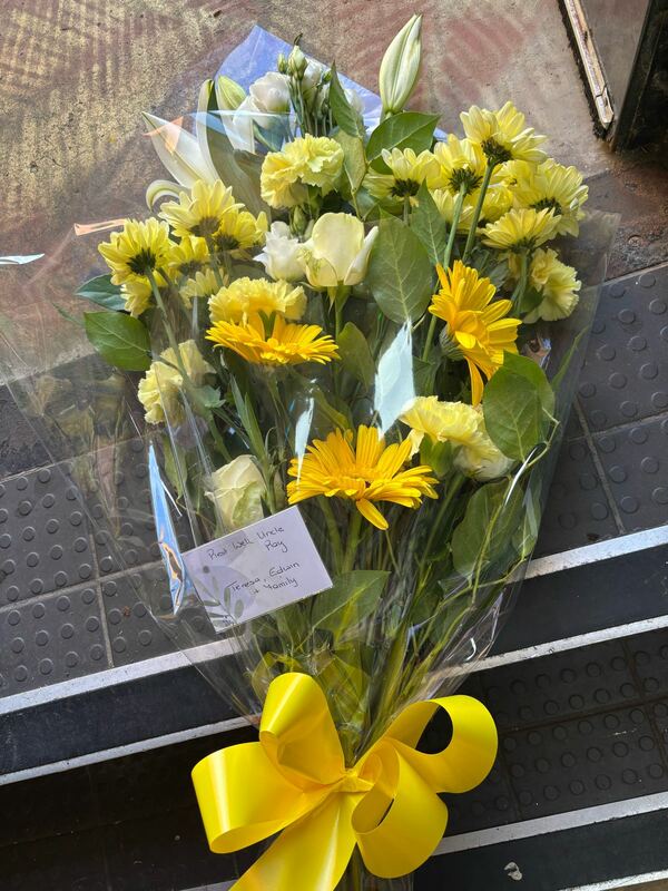 Flowers delivered to customer