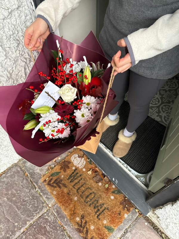 Flowers delivered to customer