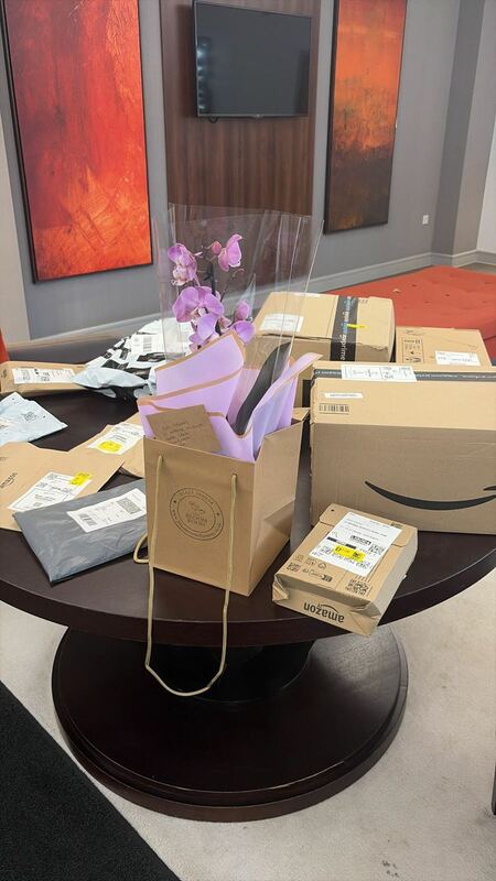 Flowers delivered to customer