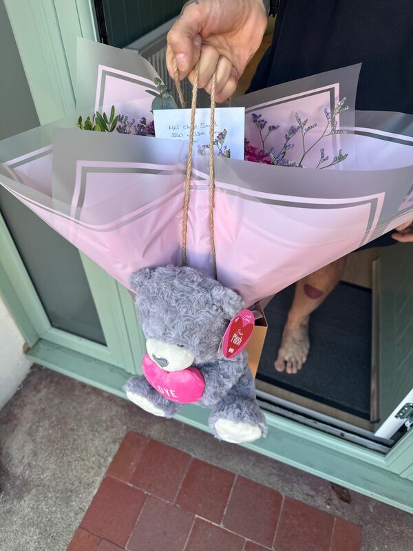 Flowers delivered to customer
