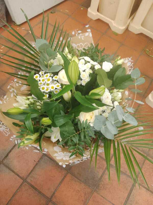 Flowers delivered to customer