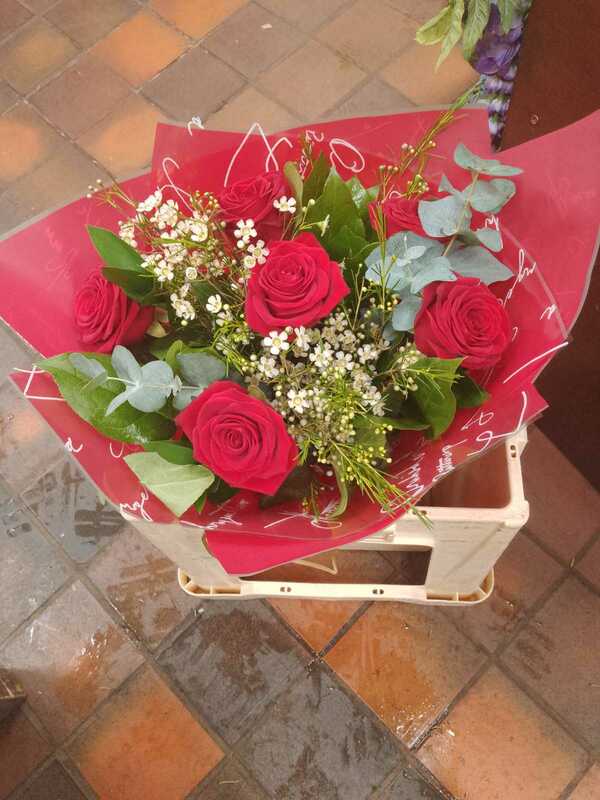 Flowers delivered to customer