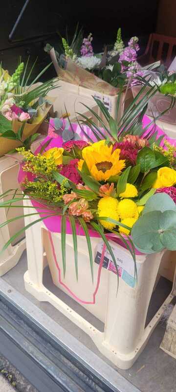 Flowers delivered to customer