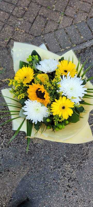 Flowers delivered to customer