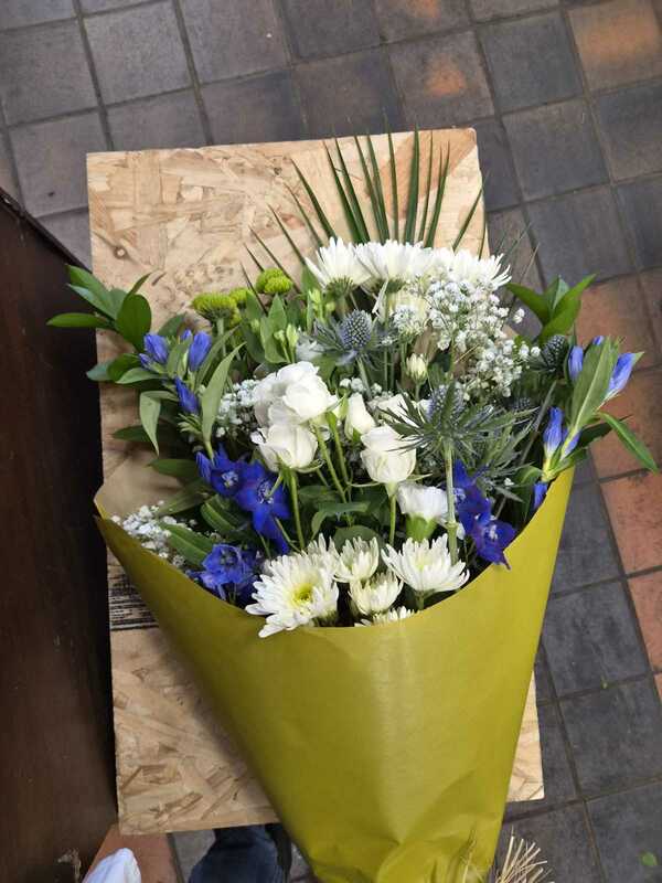 Flowers delivered to customer