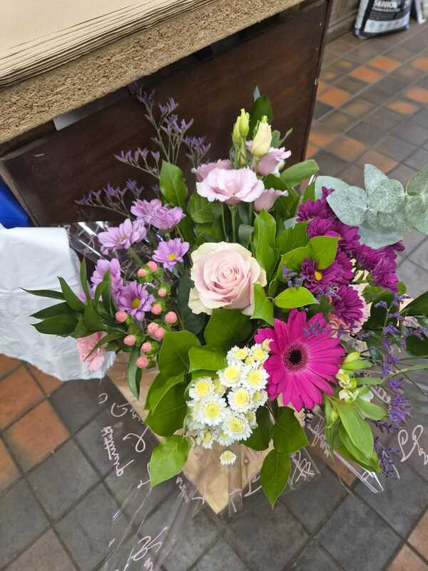 Flowers delivered to customer