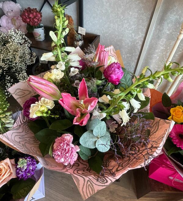Flowers delivered to customer