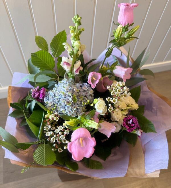 Flowers delivered to customer