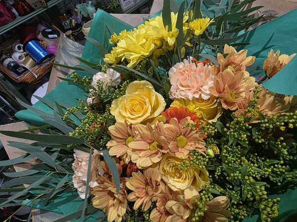 Flowers delivered to customer