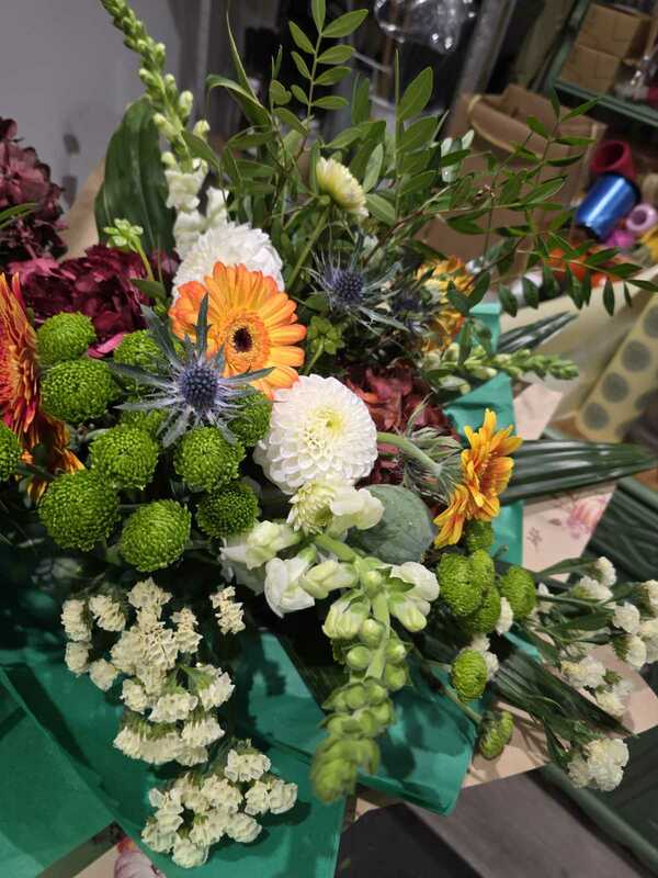 Flowers delivered to customer