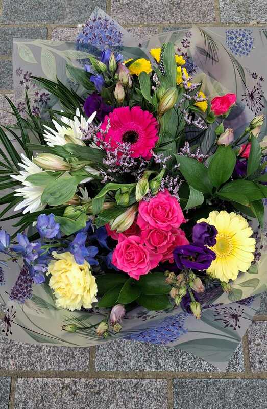 Flowers delivered to customer