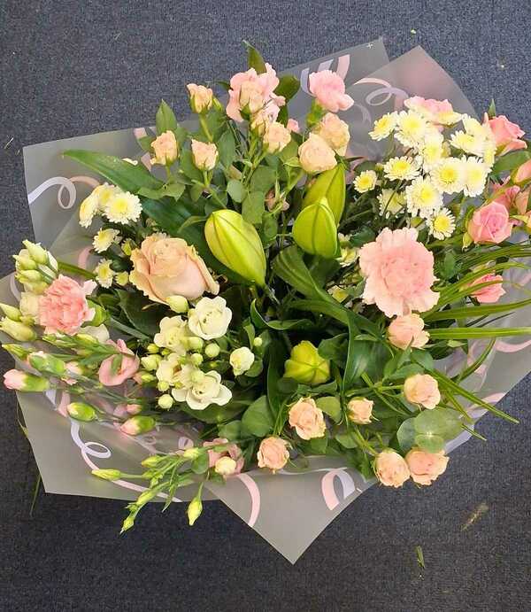Flowers delivered to customer