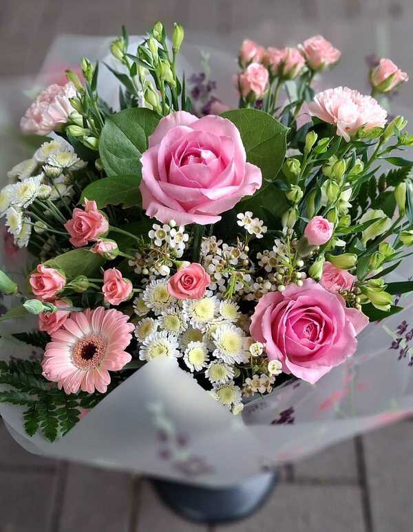 Flowers delivered to customer