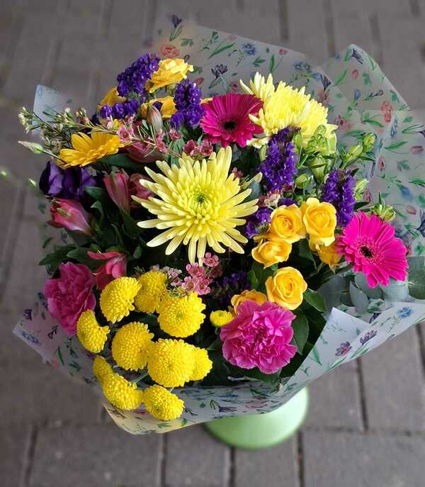 Flowers delivered to customer