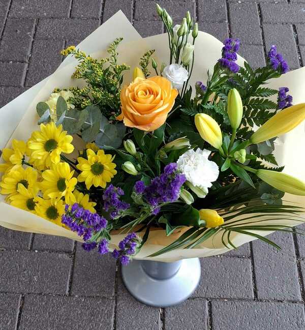 Flowers delivered to customer
